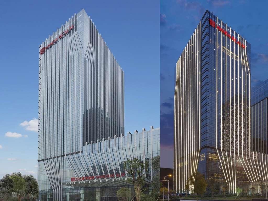 Wanda Realm Wuhan Exterior photo