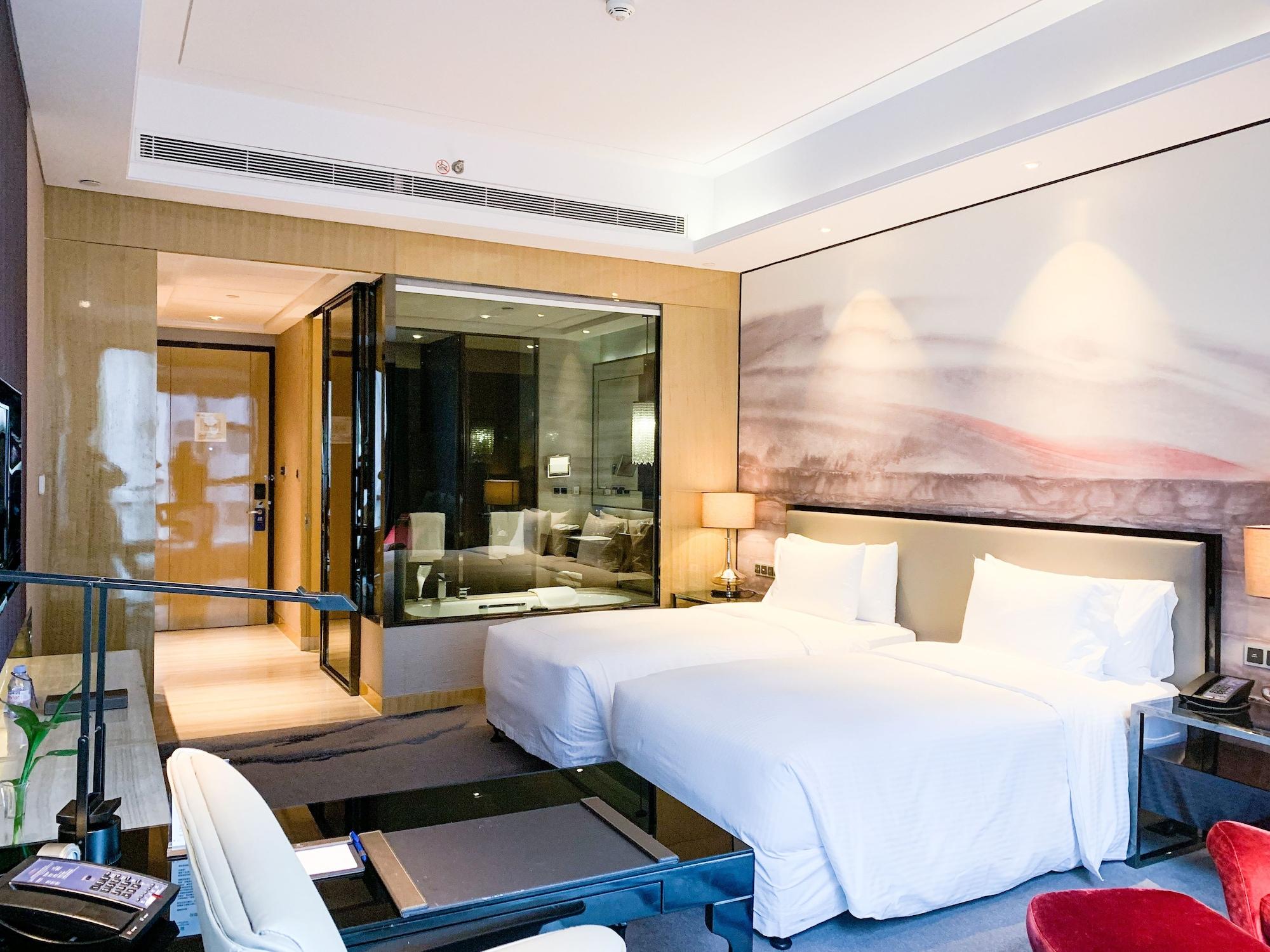 Wanda Realm Wuhan Exterior photo